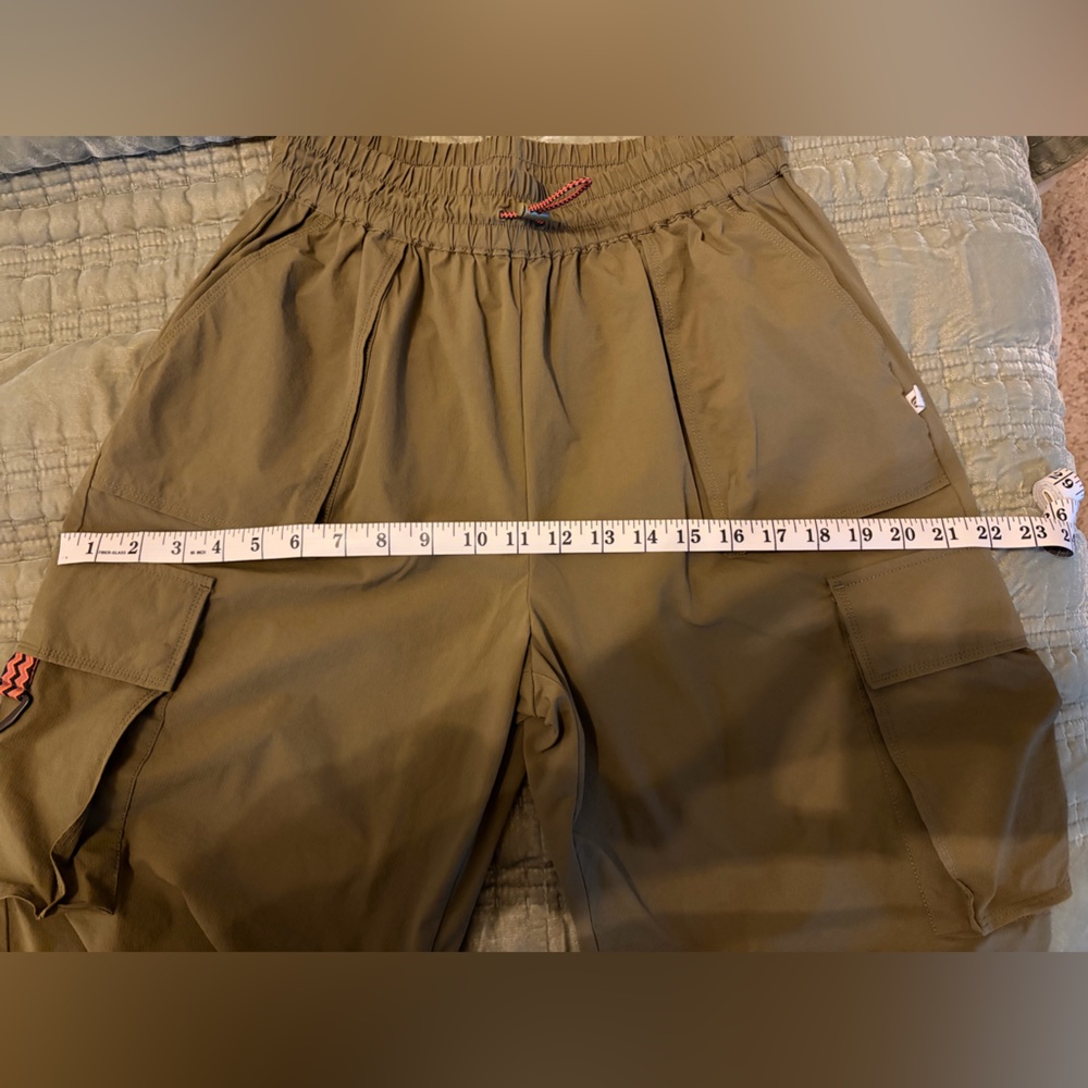 Fabletics Cargo joggers Medium - Picture 5 of 6